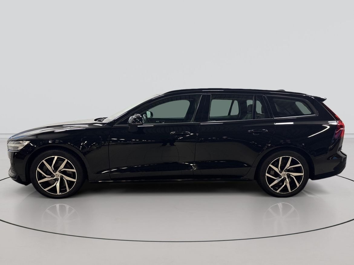 Volvo V60 T8 Momentum 2020, bild 3/38