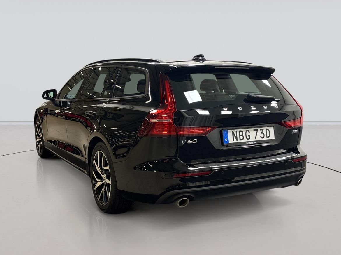 Volvo V60 T8 Momentum 2020, bild 6/38