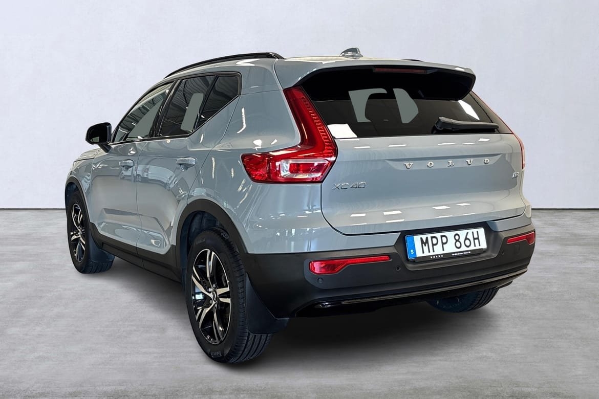 Volvo XC40 B3 Plus Dark 2025, kuva 4/10