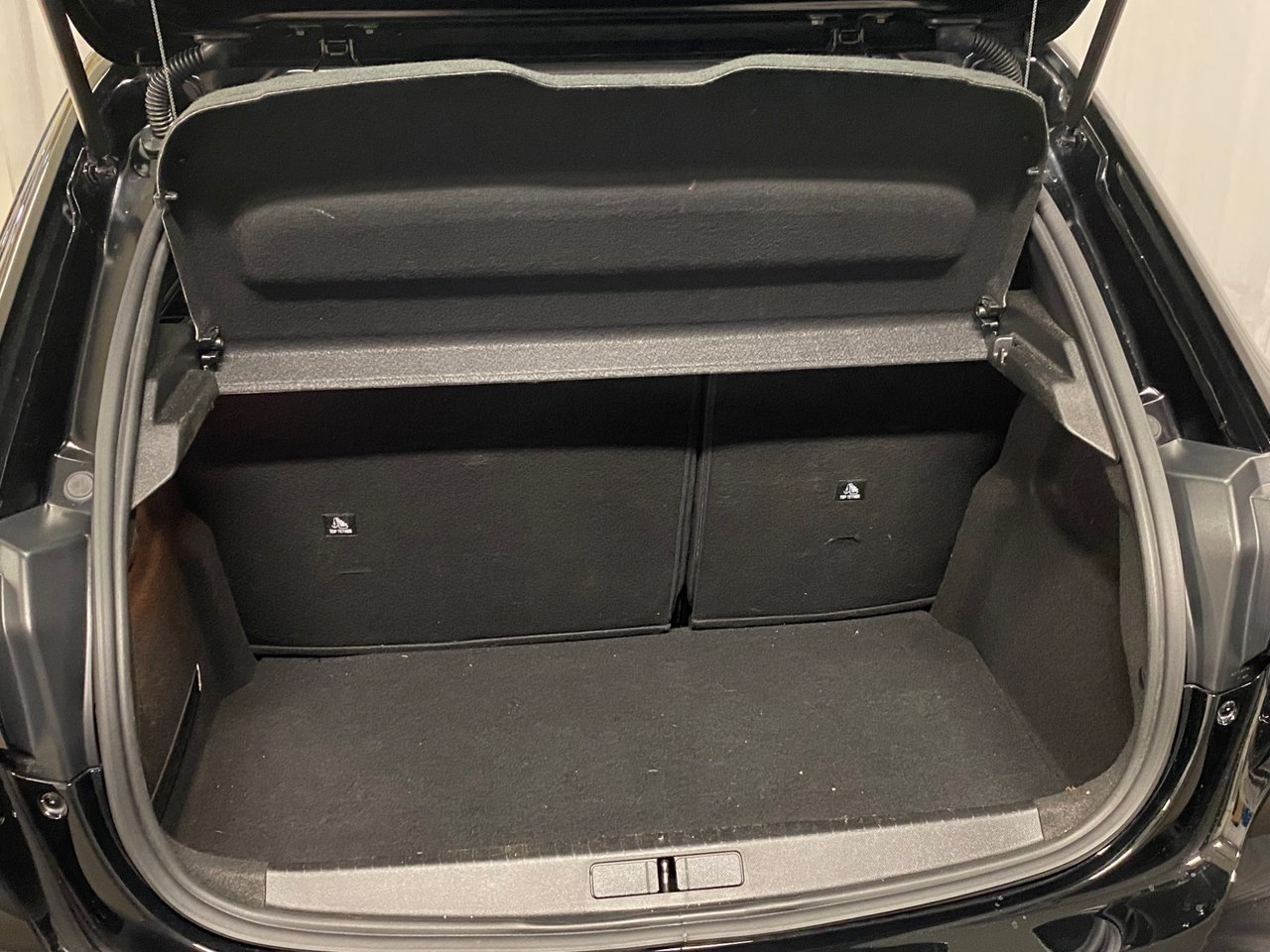 Peugeot 208 ALLURE PACK PT 100hk Manuell 2023, bild 6/10