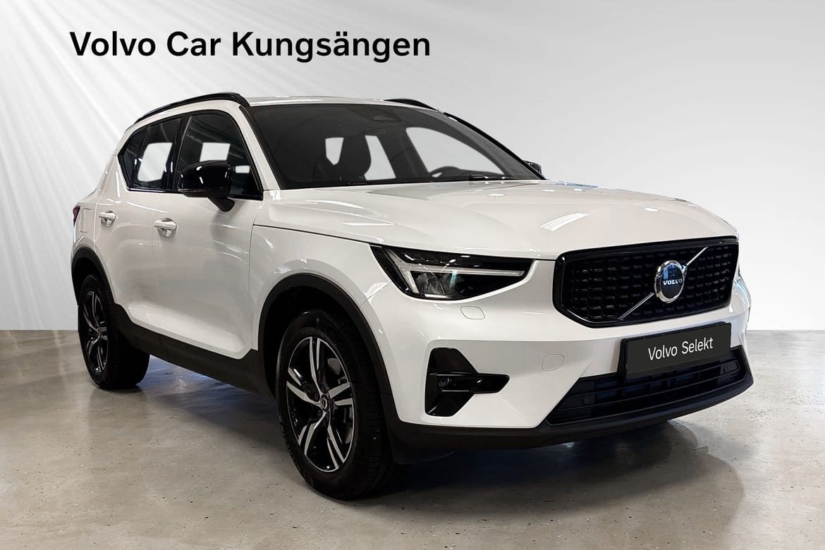 Volvo XC40 B4 Plus Dark 2026, bild 6/10