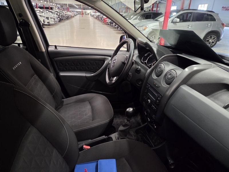 Dacia Duster TCe 125 2015, kuva 4/10