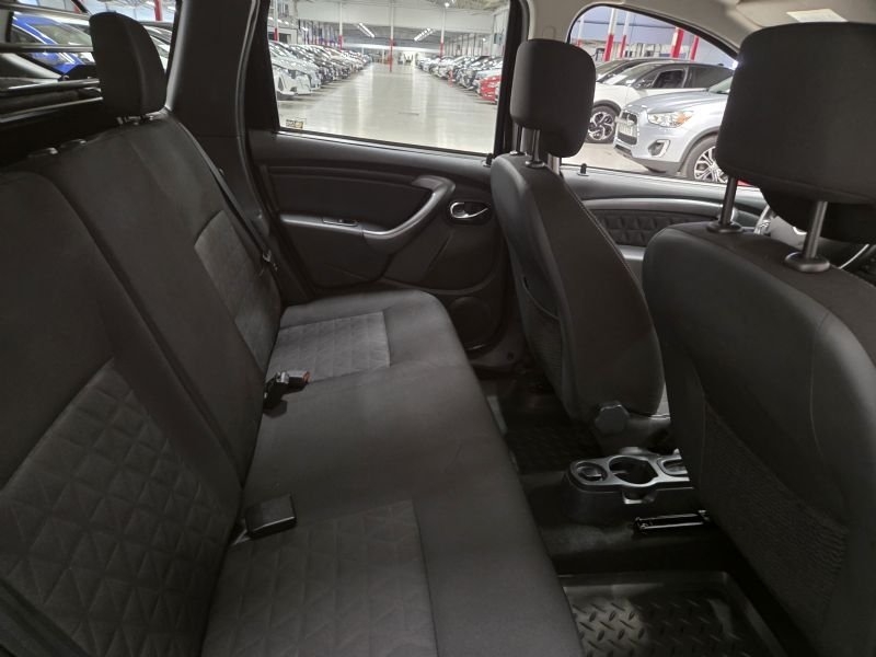 Dacia Duster TCe 125 2015, kuva 5/10