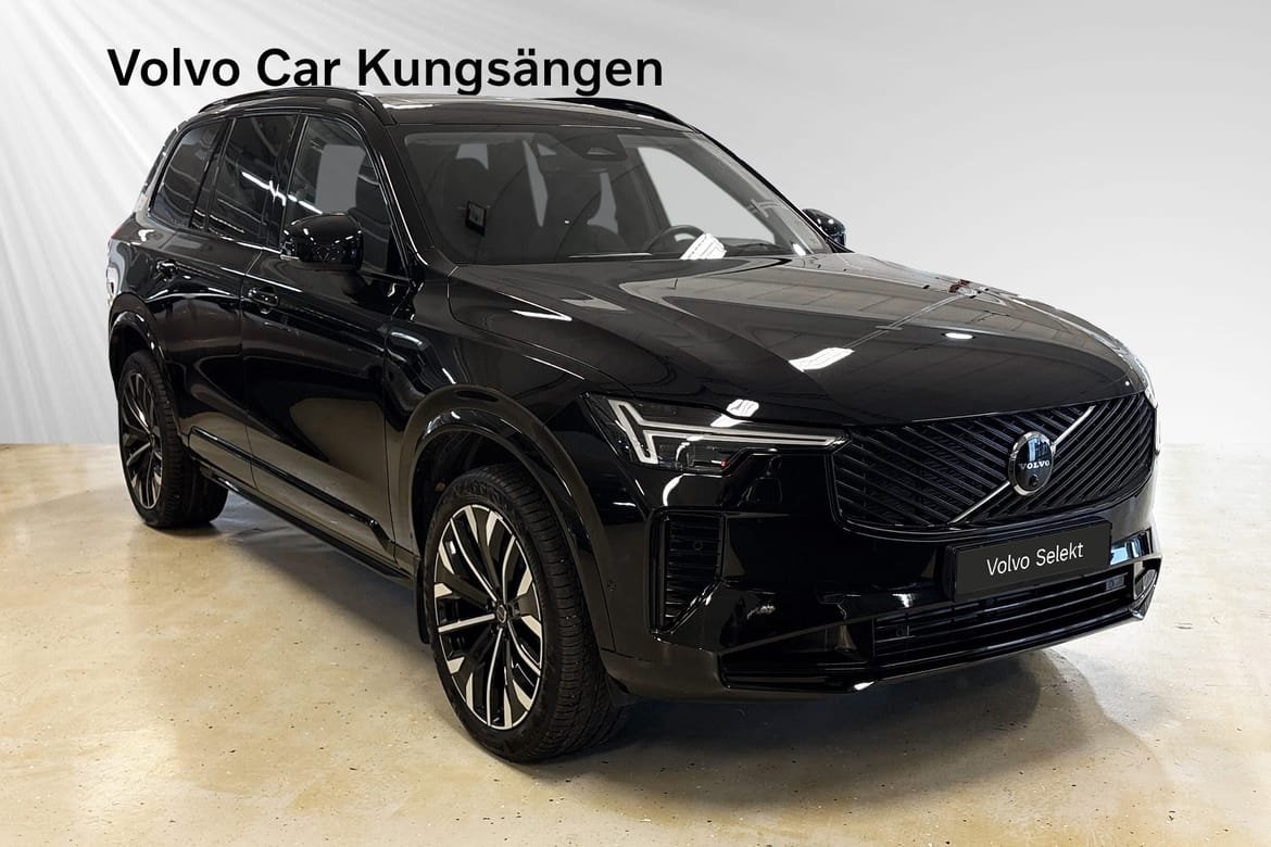Volvo XC90 T8 Ultra Dark 2026, photo 6/10