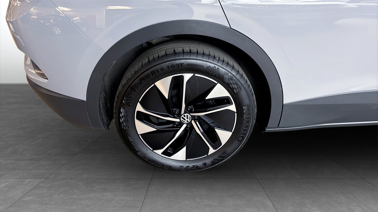 Volkswagen ID.4 Pro Performance 2023, photo 6/10