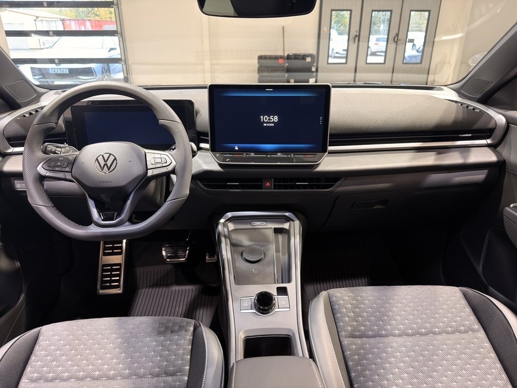 Volkswagen T-Roc 1.5 eTSI R-Line 2027, bild 10/10