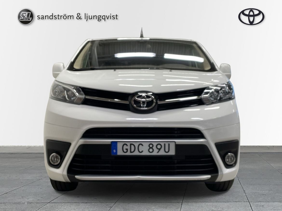Toyota Proace Verso 2022, bild 2/10