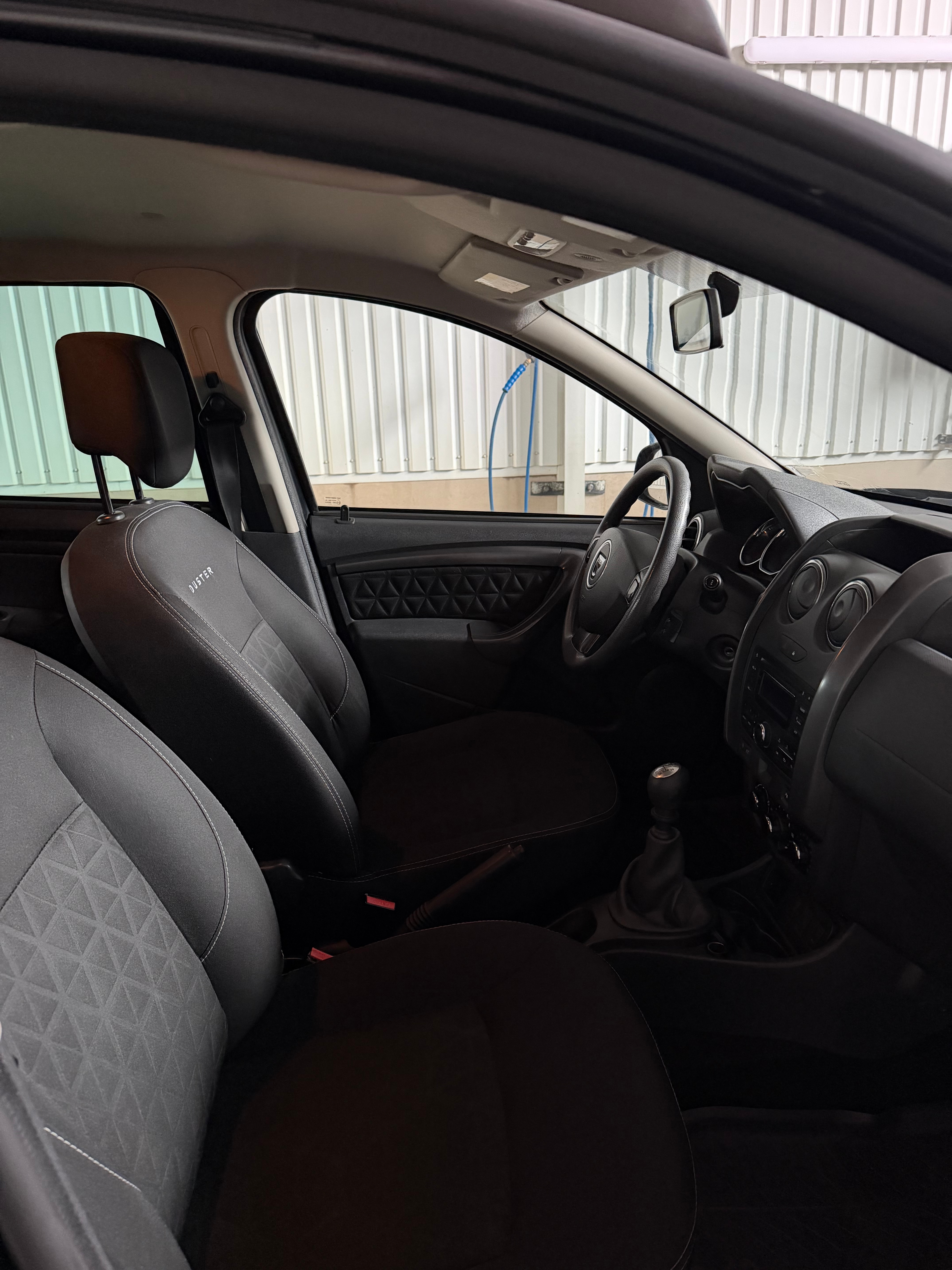 Dacia Duster 1.2 TCe Manuell 2015, bild 3/4