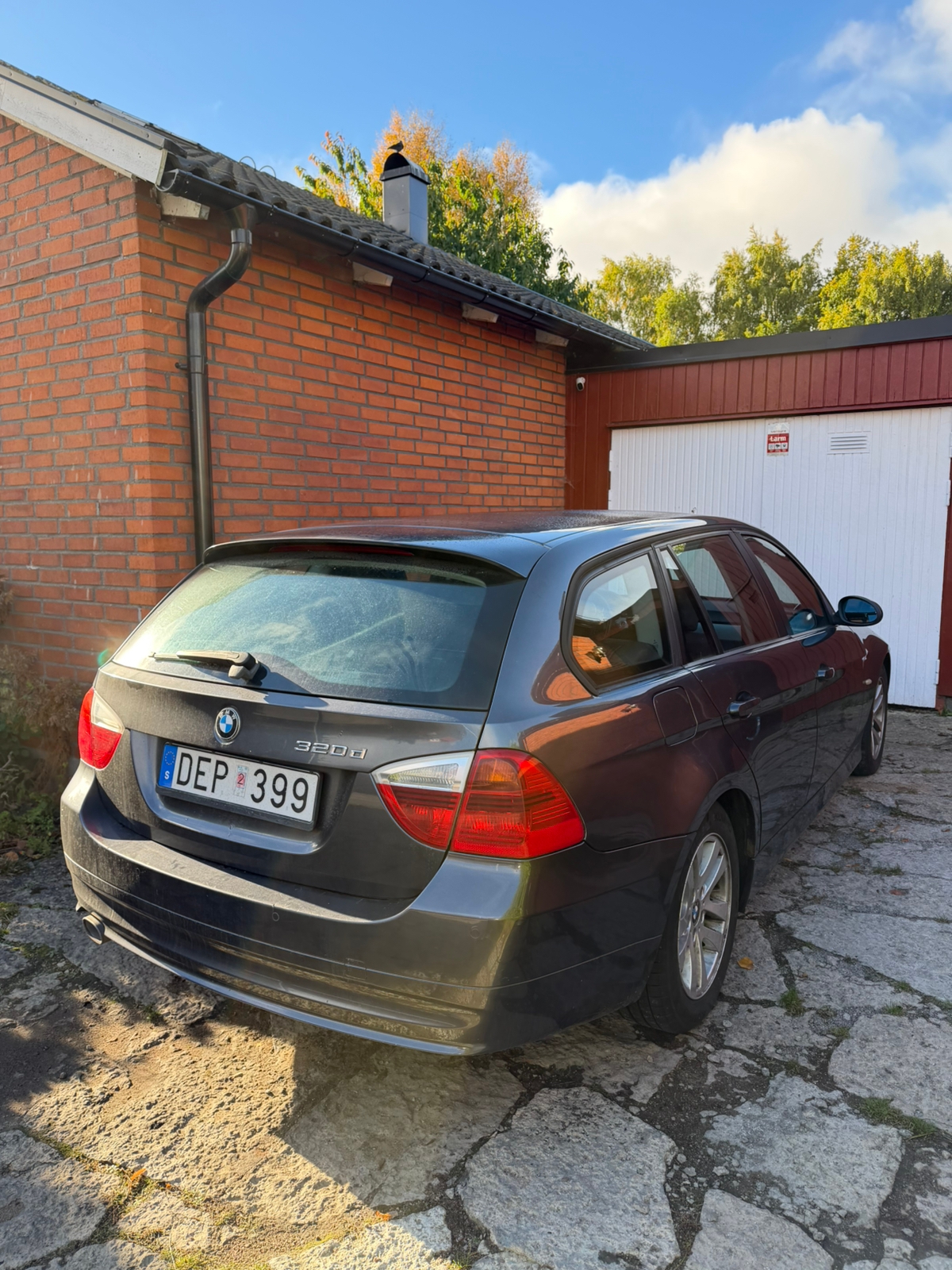 BMW 320d 2008, kuva 2/3