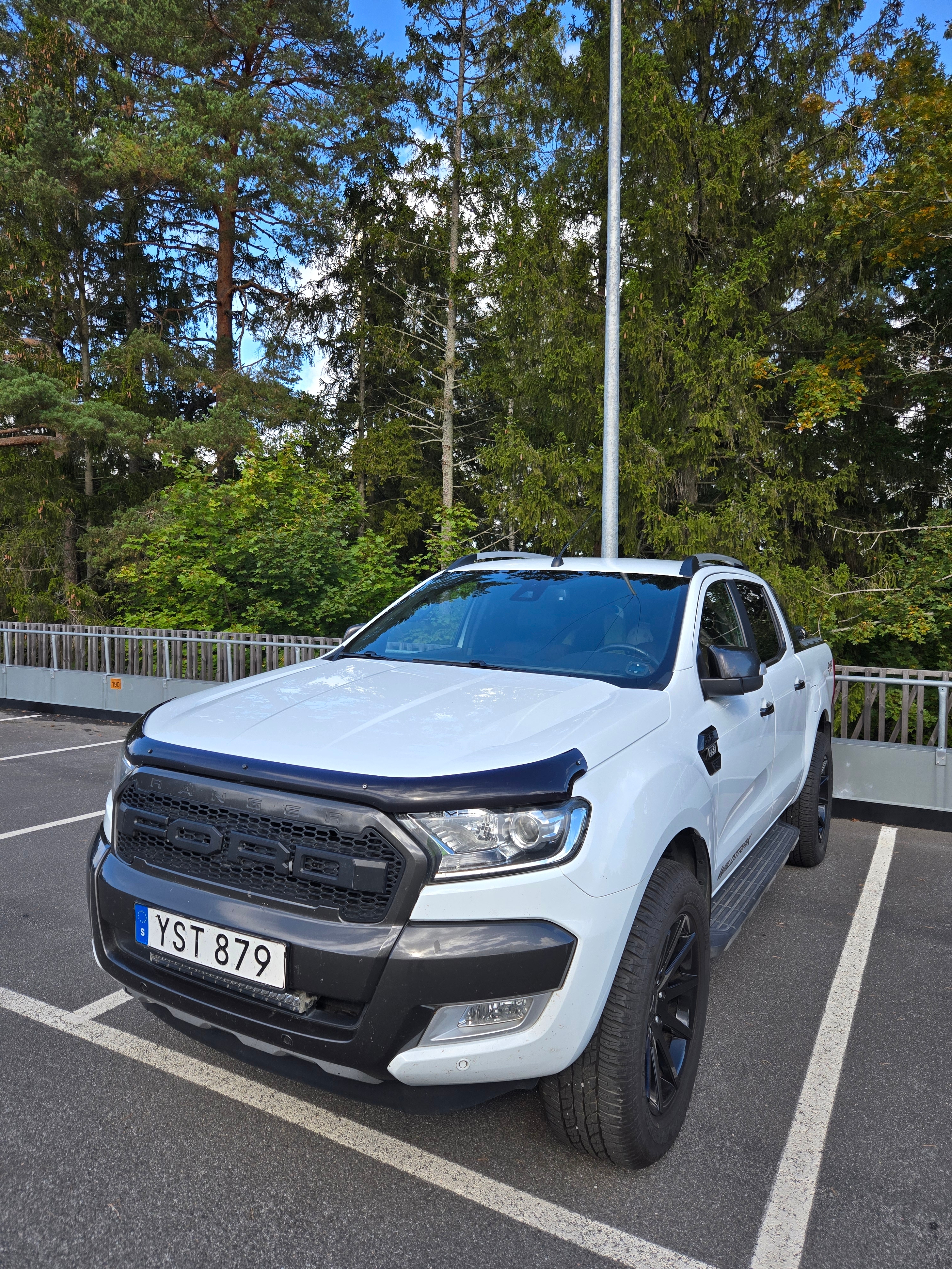 Ford Ranger 3.2 TDCi 2018, bild 3/4