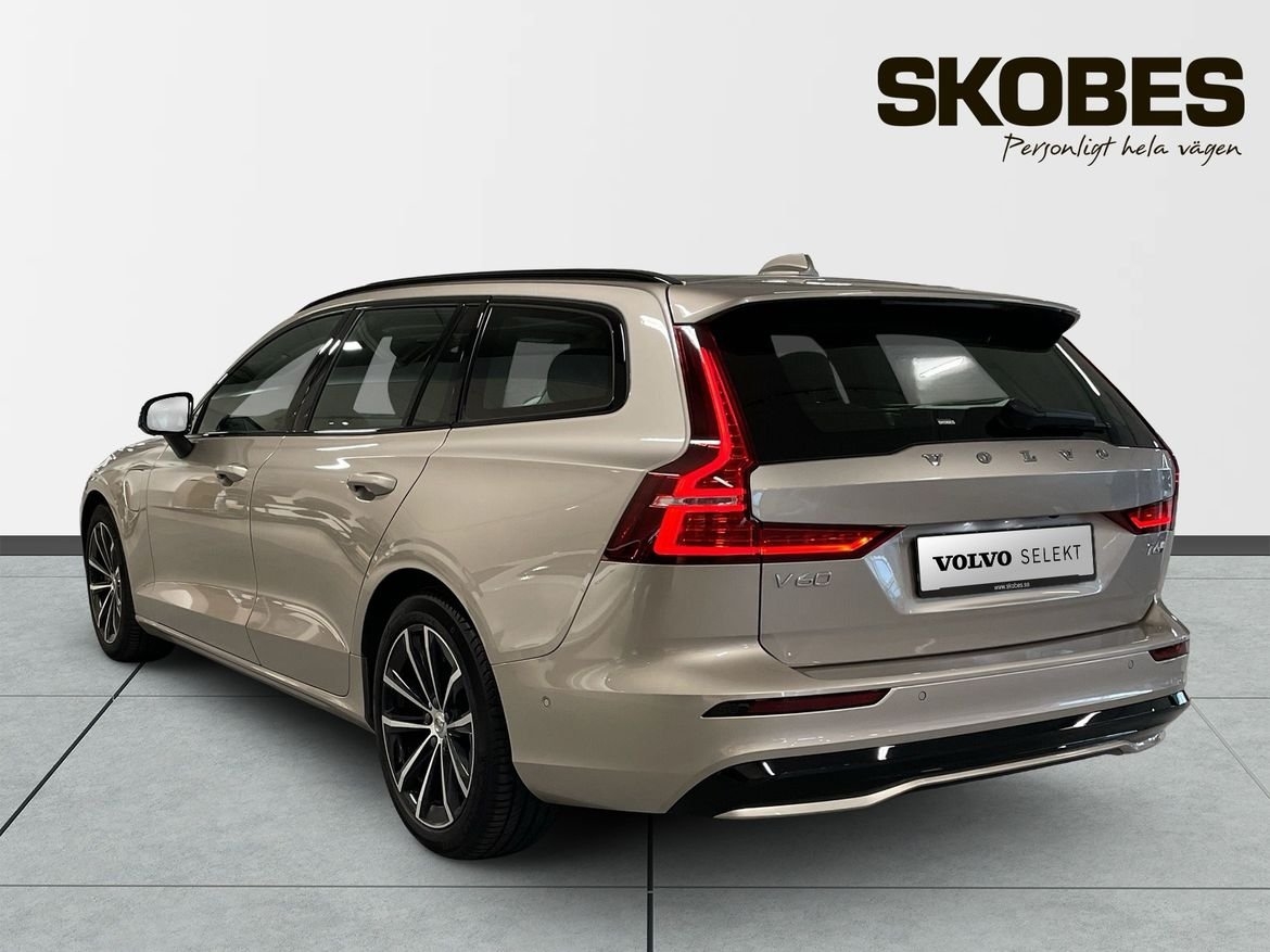 Volvo V60 T6 Plus Dark Nordic 2026, bild 6/19