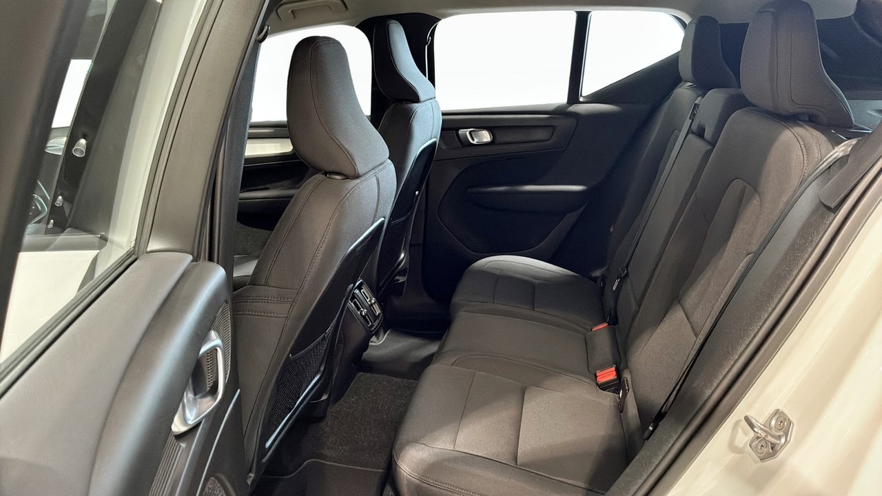 Volvo XC40 B4 Momentum 2021, kuva 5/10