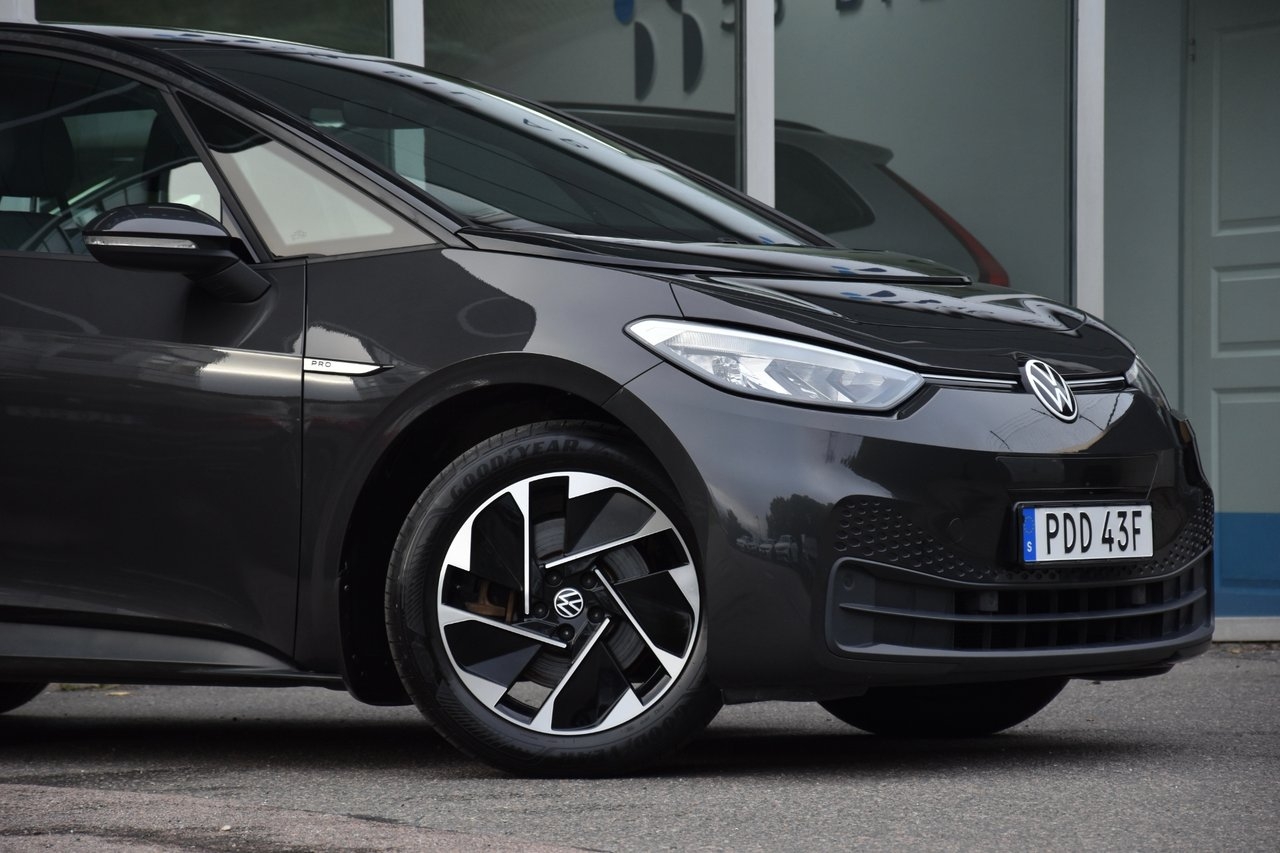 Volkswagen ID.3 Pro Performance 2021, bild 4/10