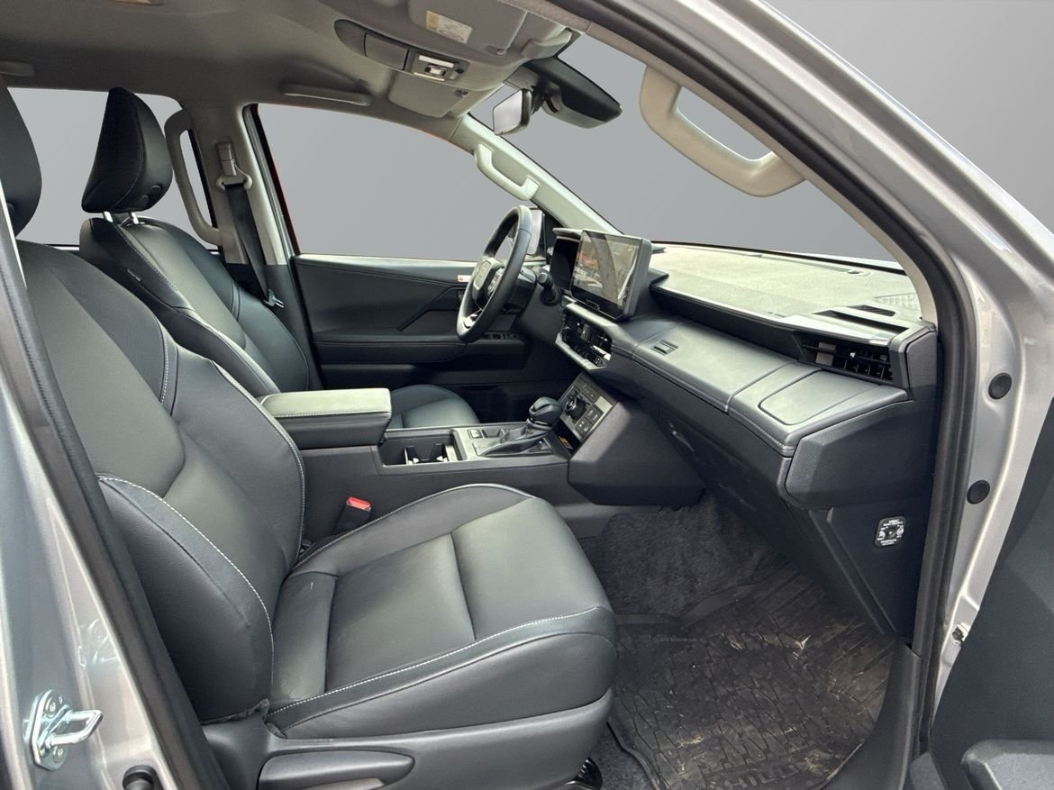 Toyota Hilux 2026, bild 7/10
