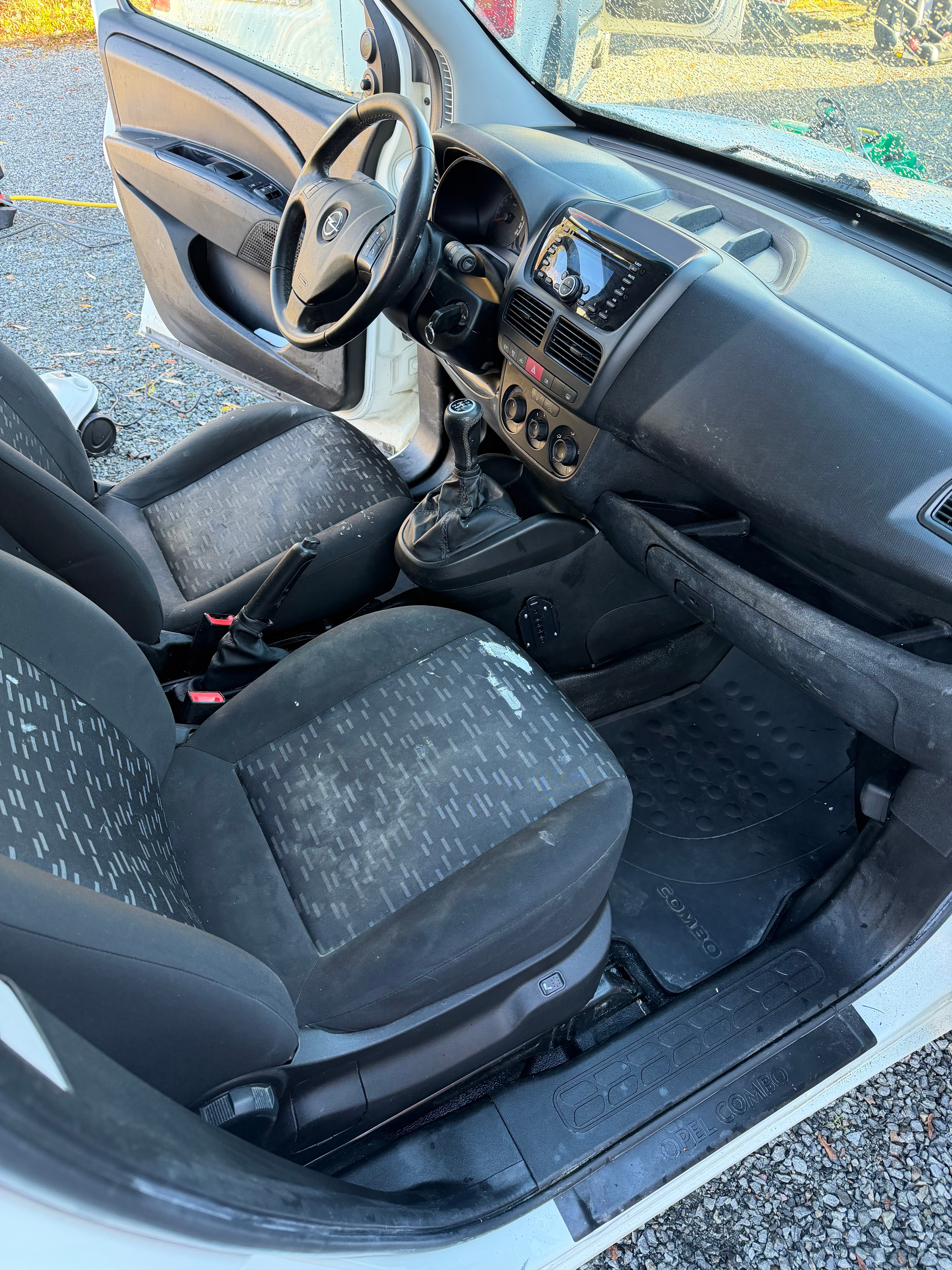Opel Combo 1.3 CDTI 2017, bild 5/5