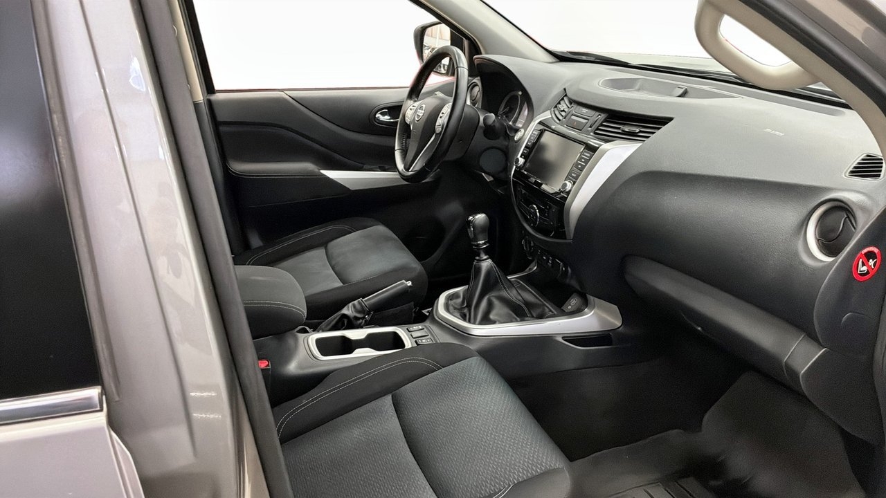 Nissan Navara 2.3 dCi N-CONNECTA 2019, bild 3/10