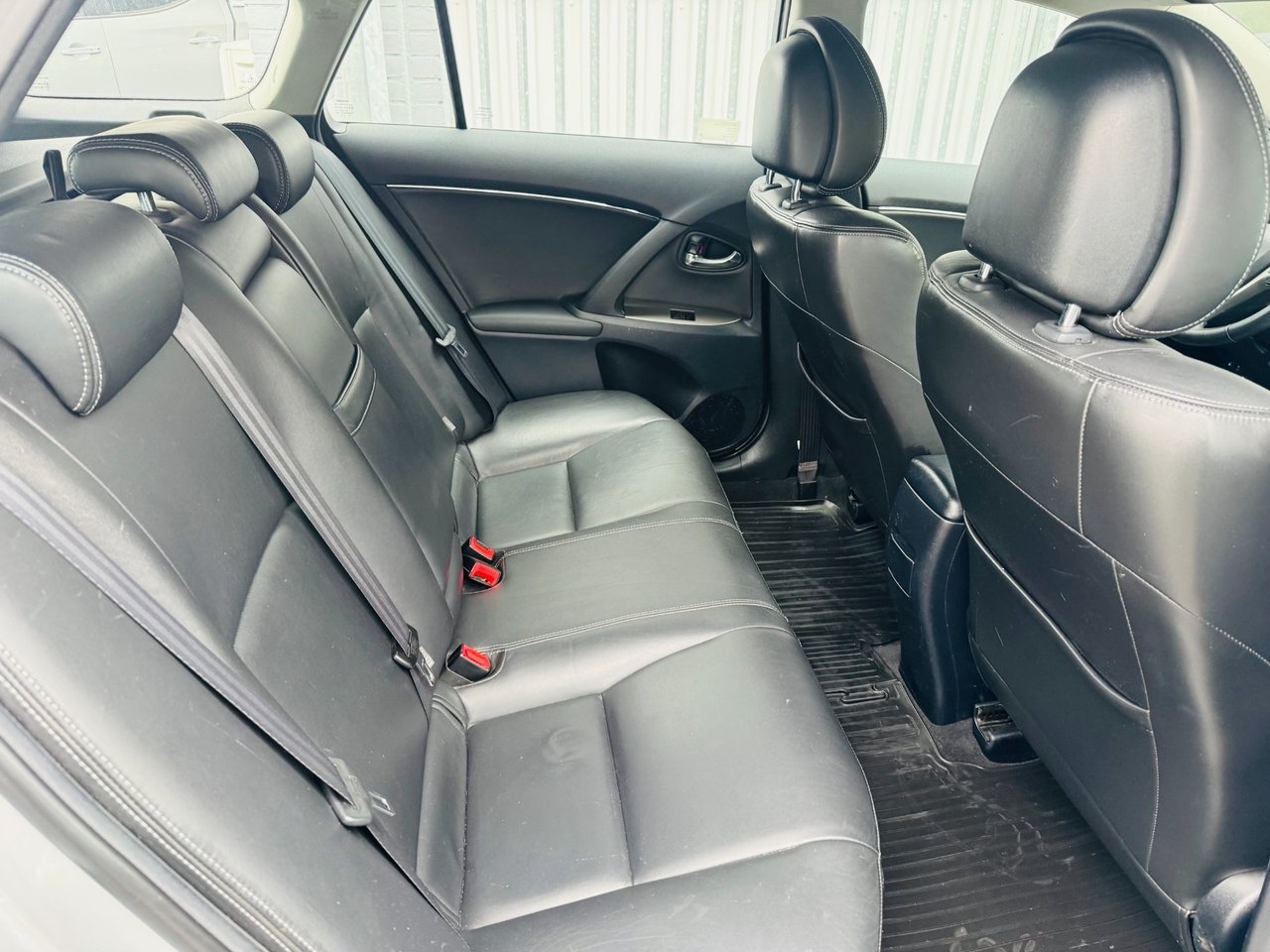 Toyota Avensis 2.0 Business 2010, bild 6/10