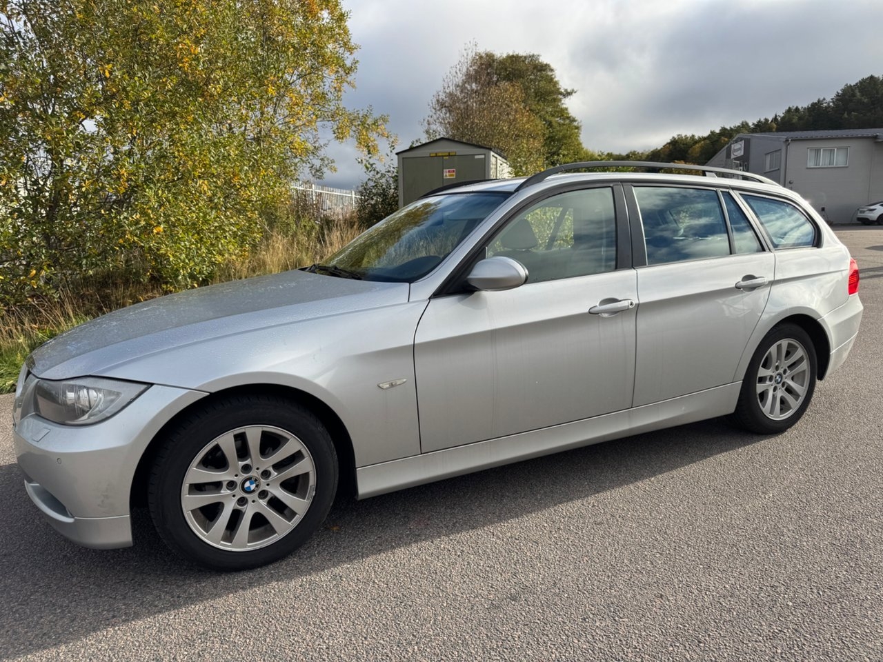 BMW 320i 2007, photo 3/22