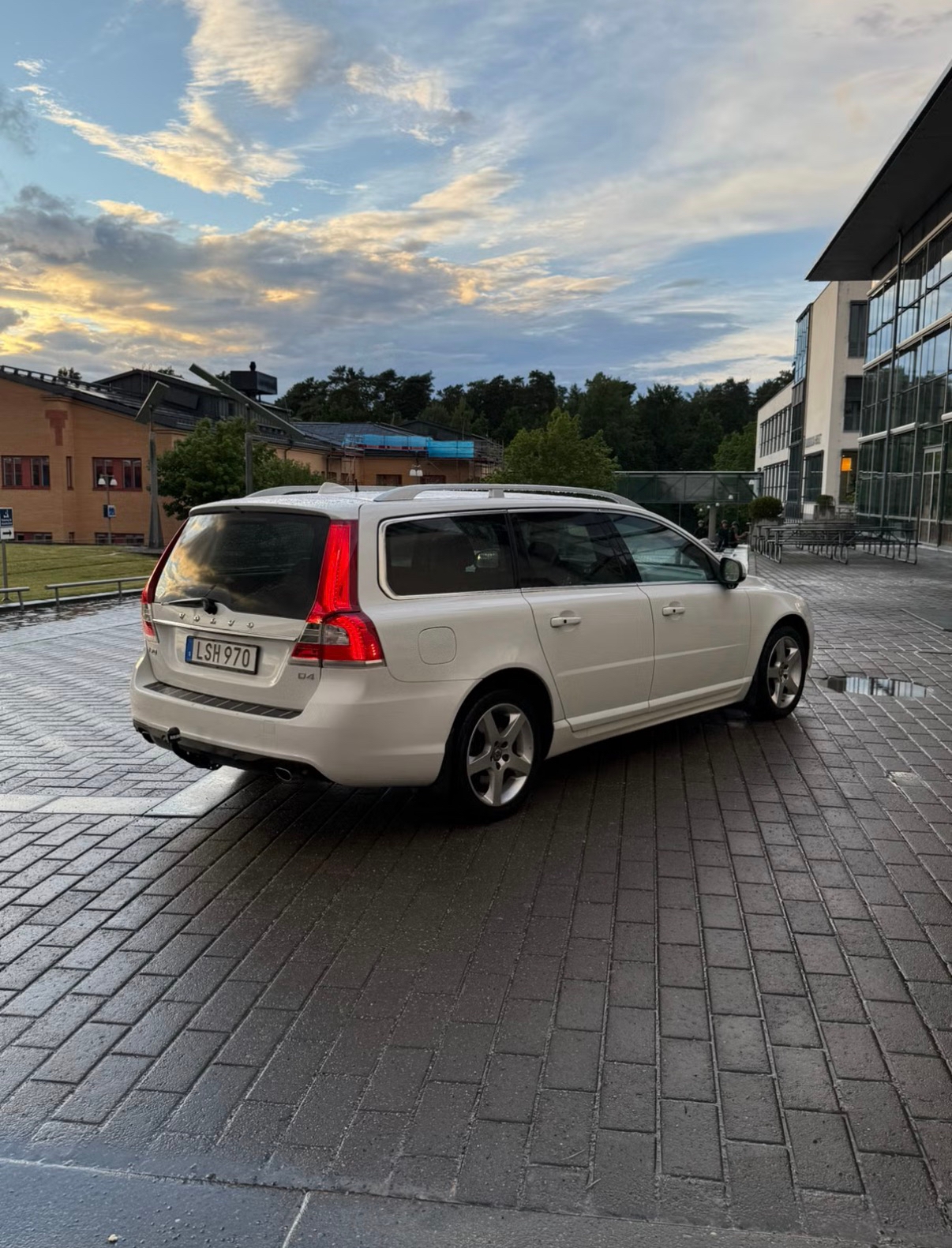 Volvo V70 D4 Summum 2015, bild 2/8