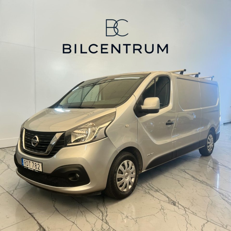 Nissan NV300