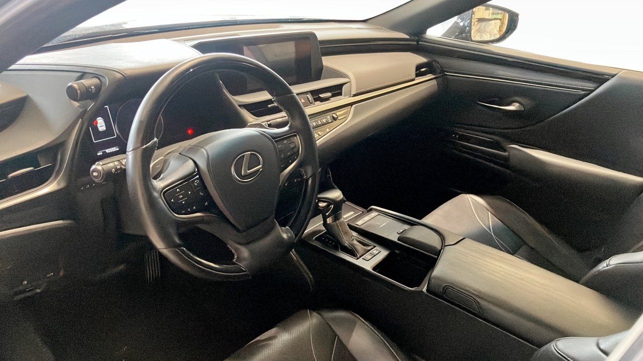 Lexus ES 2020, bild 7/10