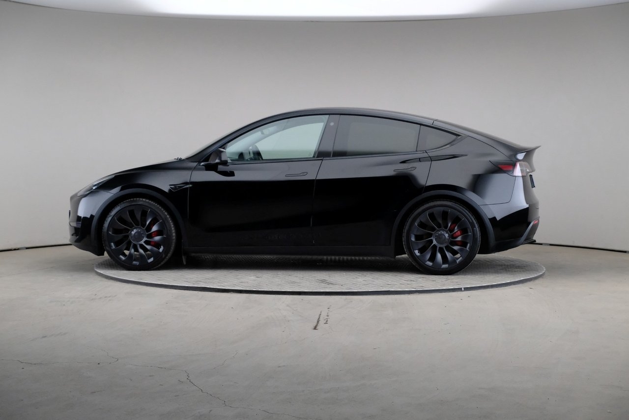 Tesla Model Y 2023, bild 4/10