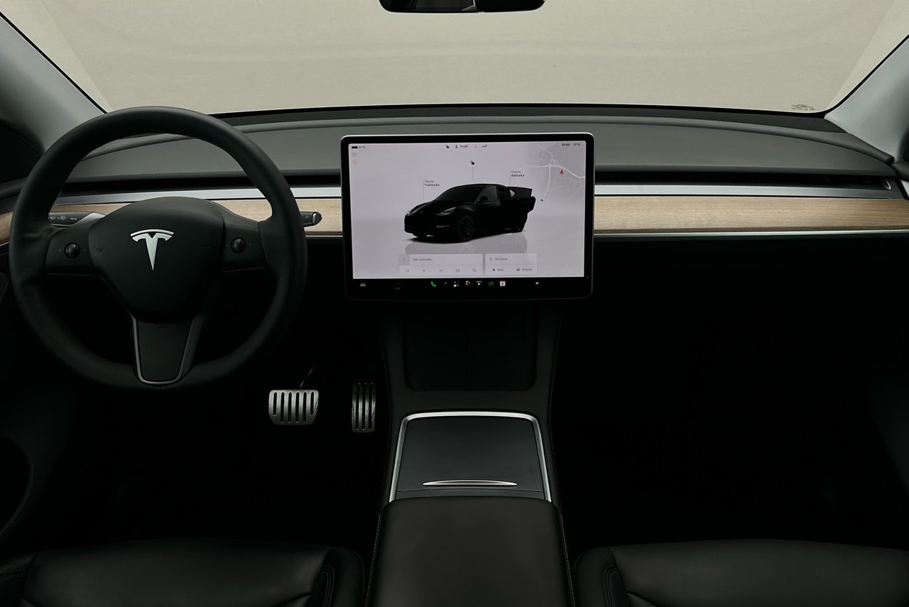 Tesla Model Y 2023, bild 6/10