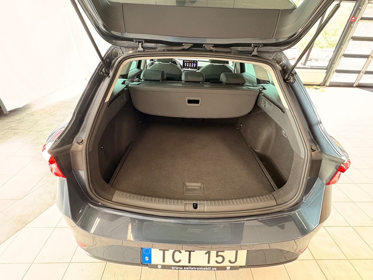 Seat Leon 1.5 eTSI Style 2025, bild 6/10