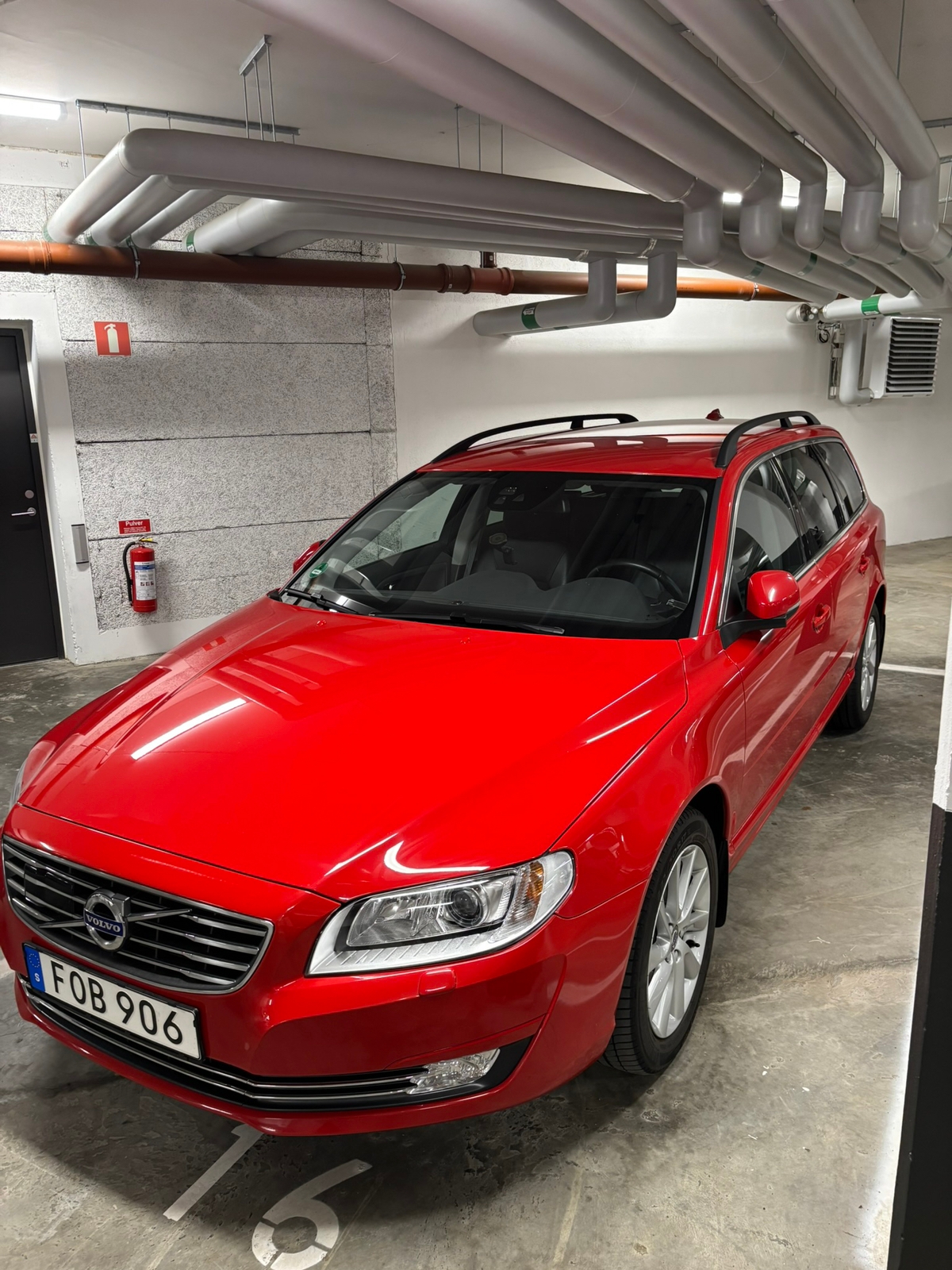 Volvo V70 D3 Momentum 2016, bild 2/9