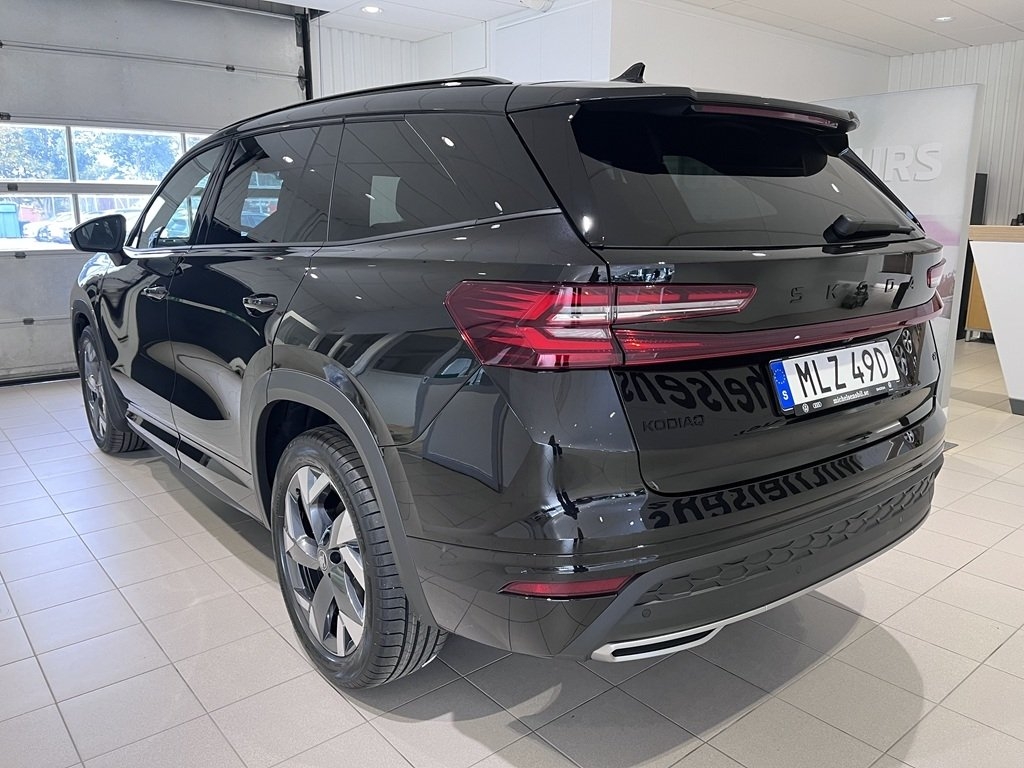 Skoda Kodiaq 1.5 TSI iV PHEV Sportline 2027, kuva 3/7