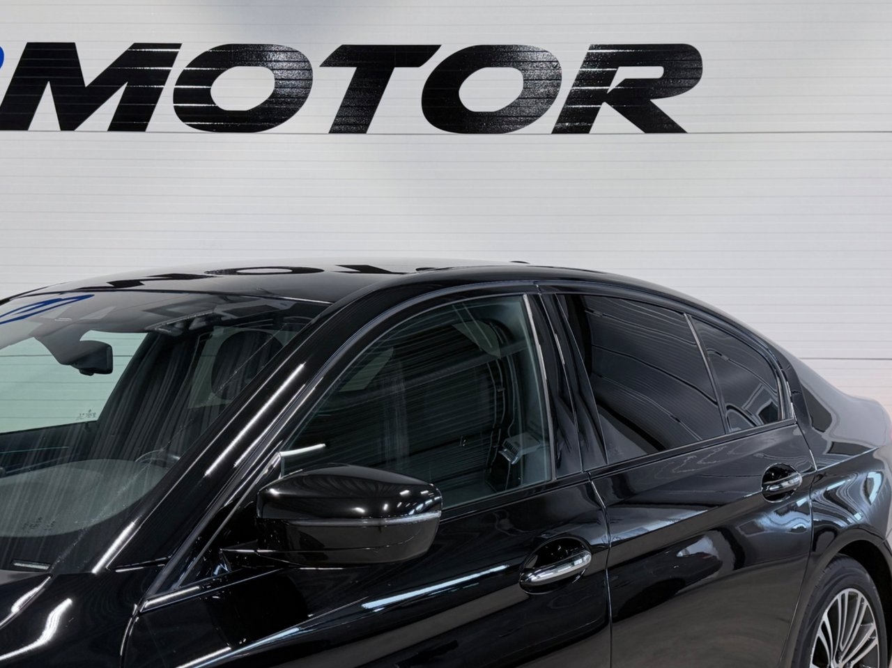BMW 520i Sport Line 2018, bild 4/10