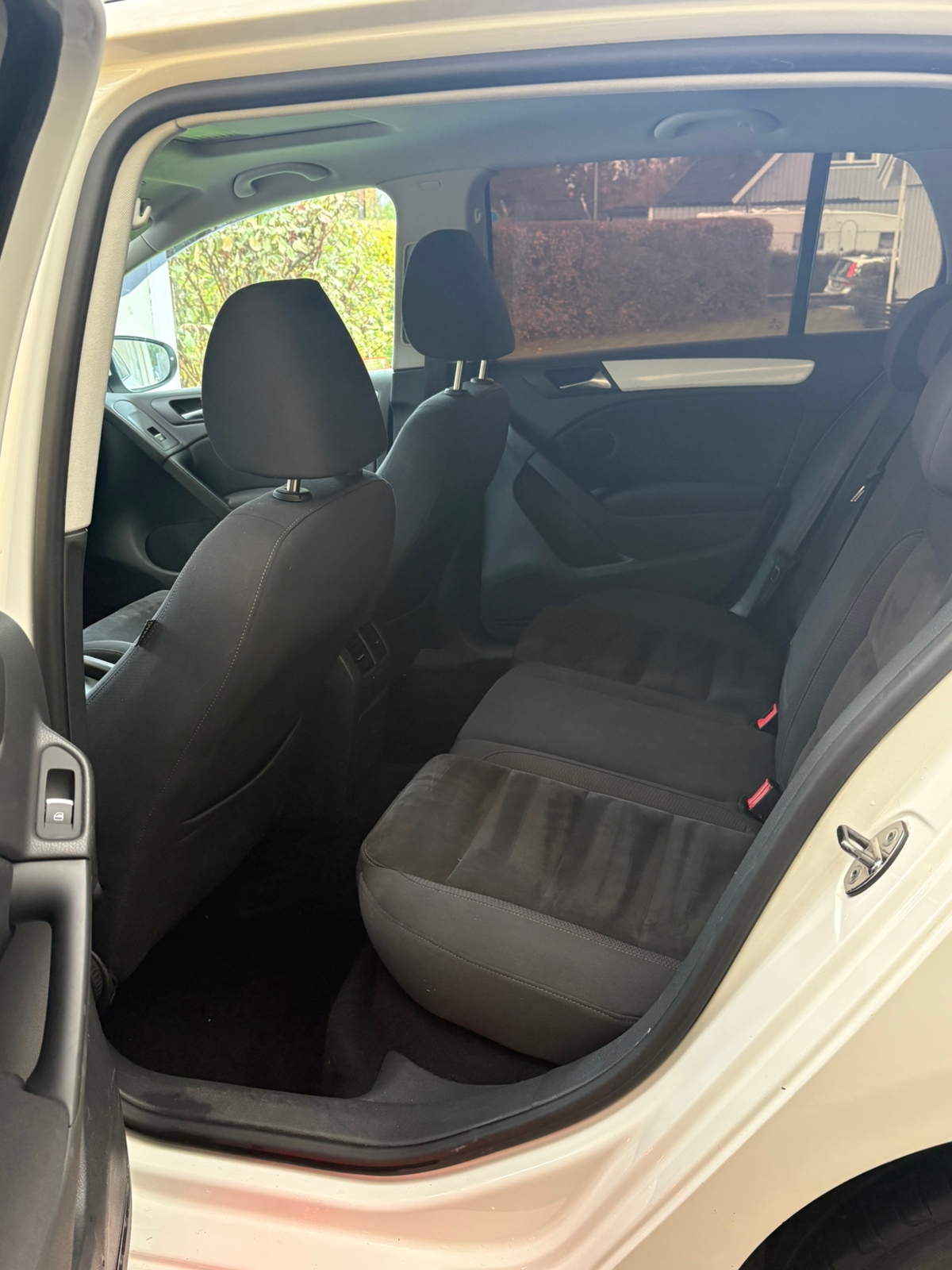 Volkswagen Golf 2.0 TDI 2010, bild 4/4