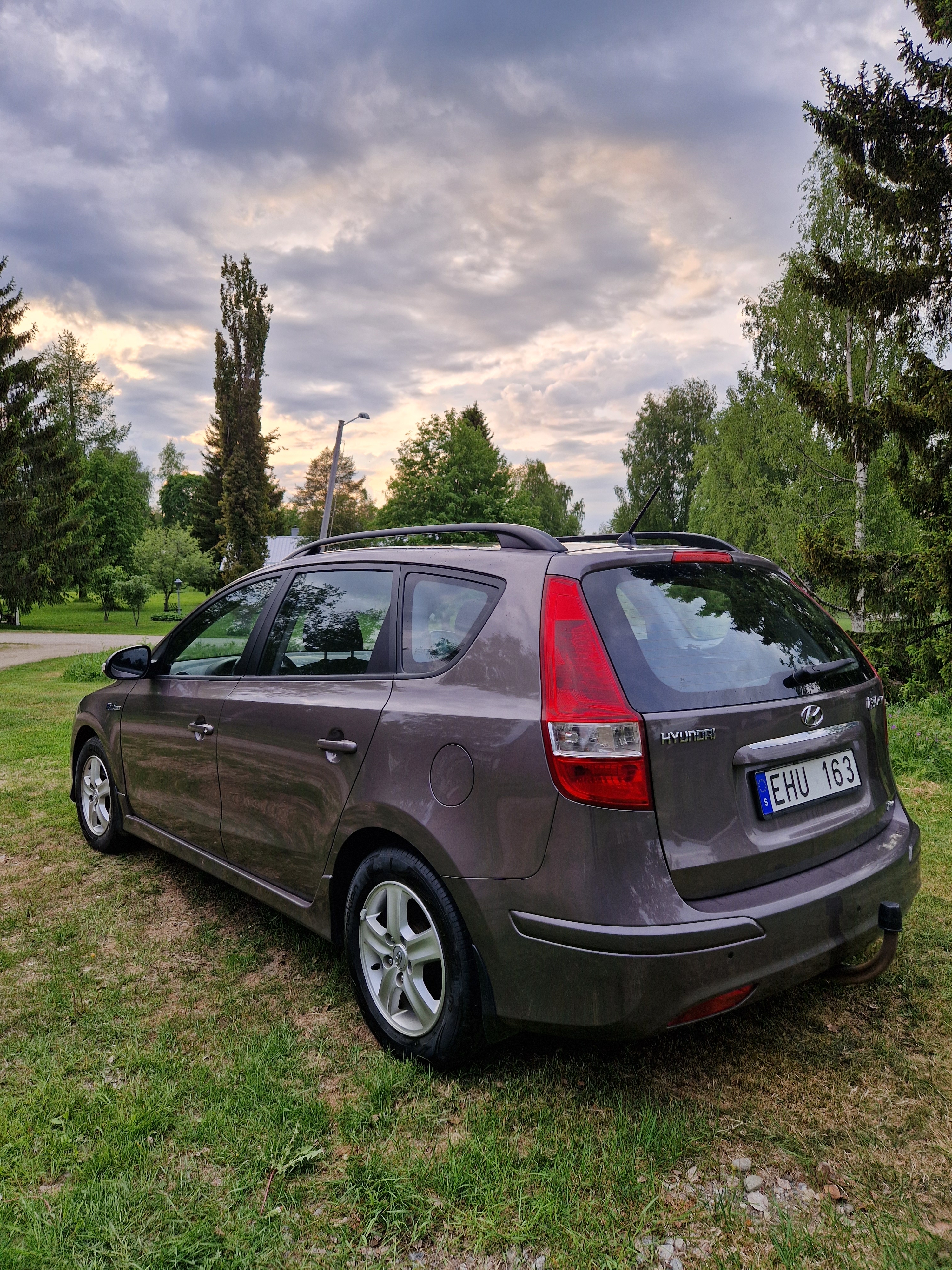 Hyundai i30 cw 1.6 CRDi Manuell 2011, bild 4/7
