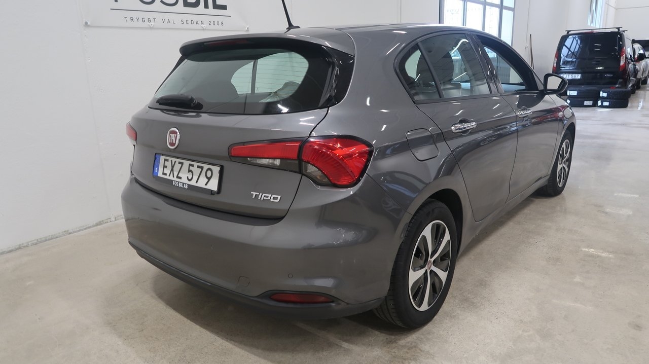 Fiat Tipo 1.6 Multijet Lounge 2017, photo 4/10