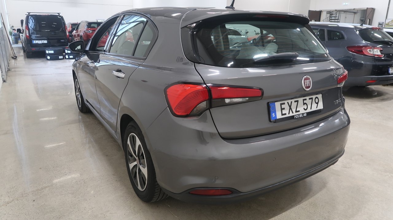 Fiat Tipo 1.6 Multijet Lounge 2017, photo 6/10