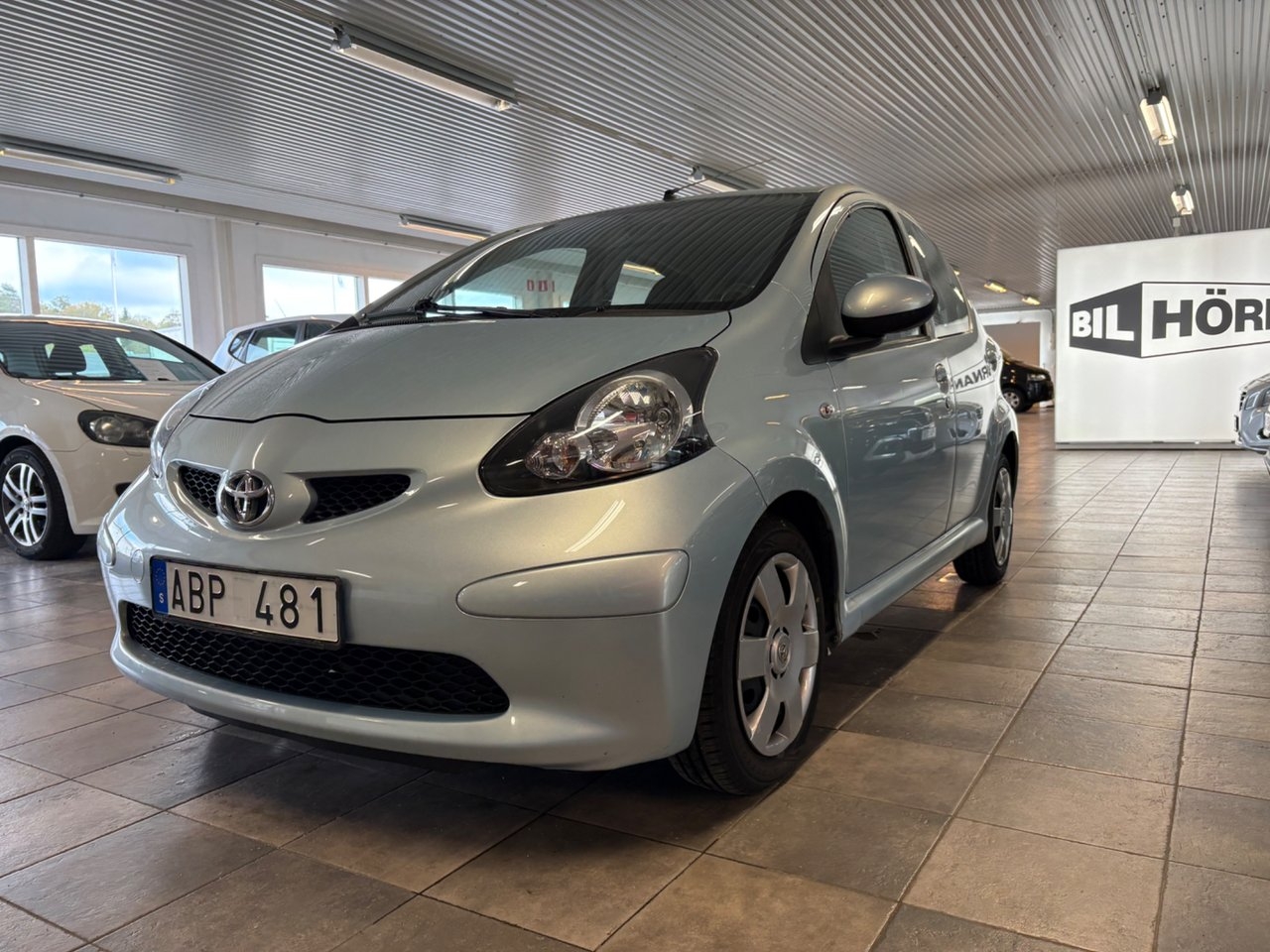 Toyota Aygo 5-dörrar 1.0 VVT-i Euro 4 2006, bild 2/8