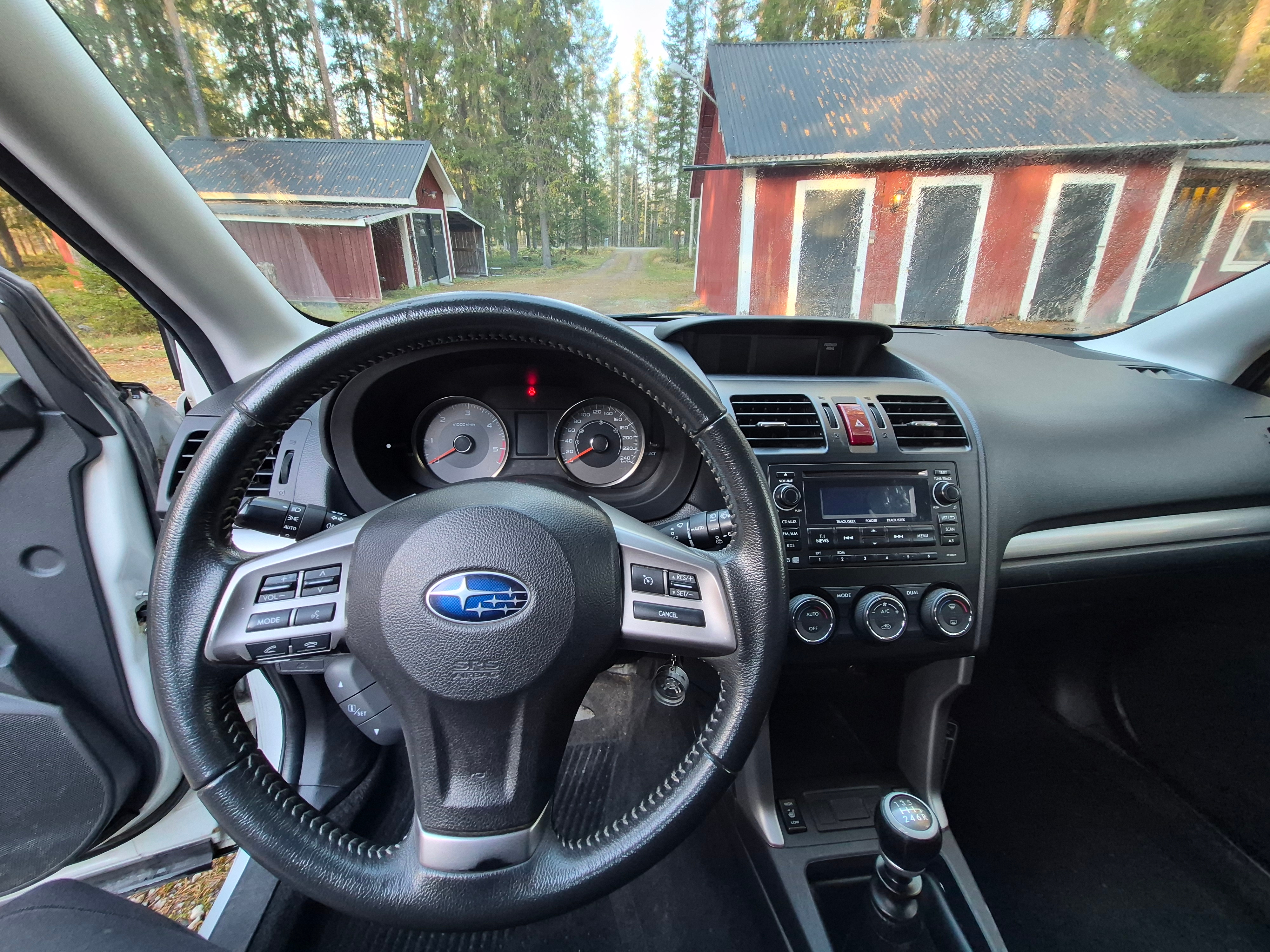 Subaru Forester 2.0 4WD Manuell 2014, bild 4/8