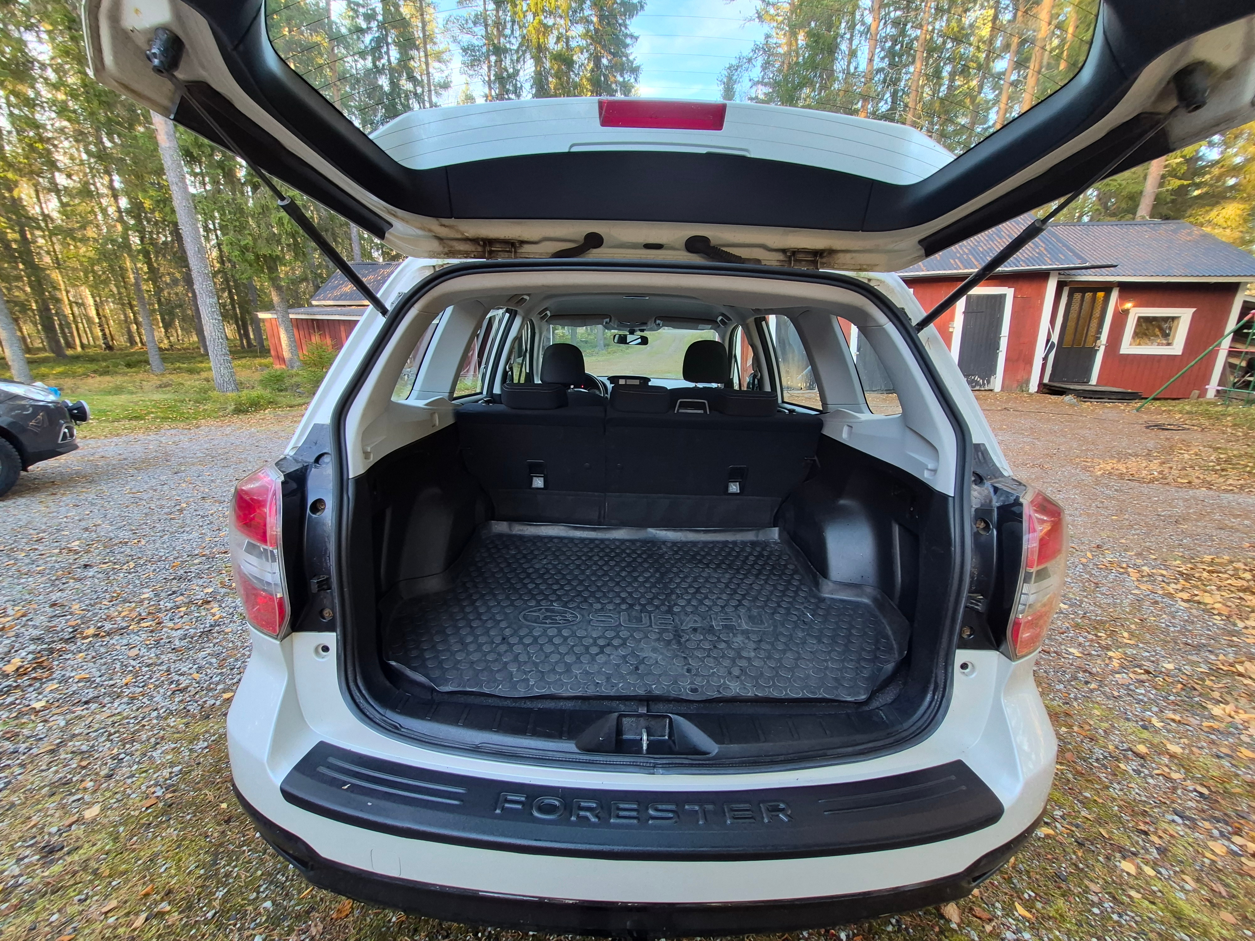 Subaru Forester 2.0 4WD Manuell 2014, bild 8/8
