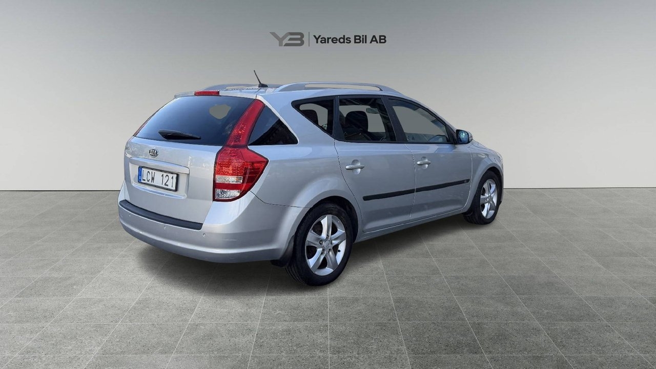 Kia Ceed 1.6 2011, bild 7/10