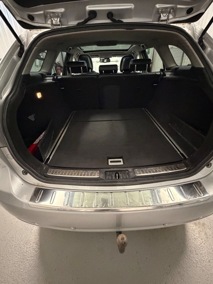 Toyota Avensis 2.2 D-4D 2010, kuva 9/10