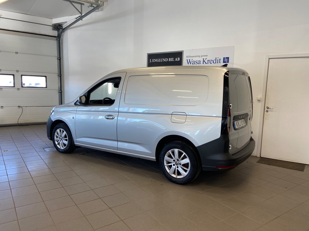 Volkswagen Caddy 2023, bild 3/6
