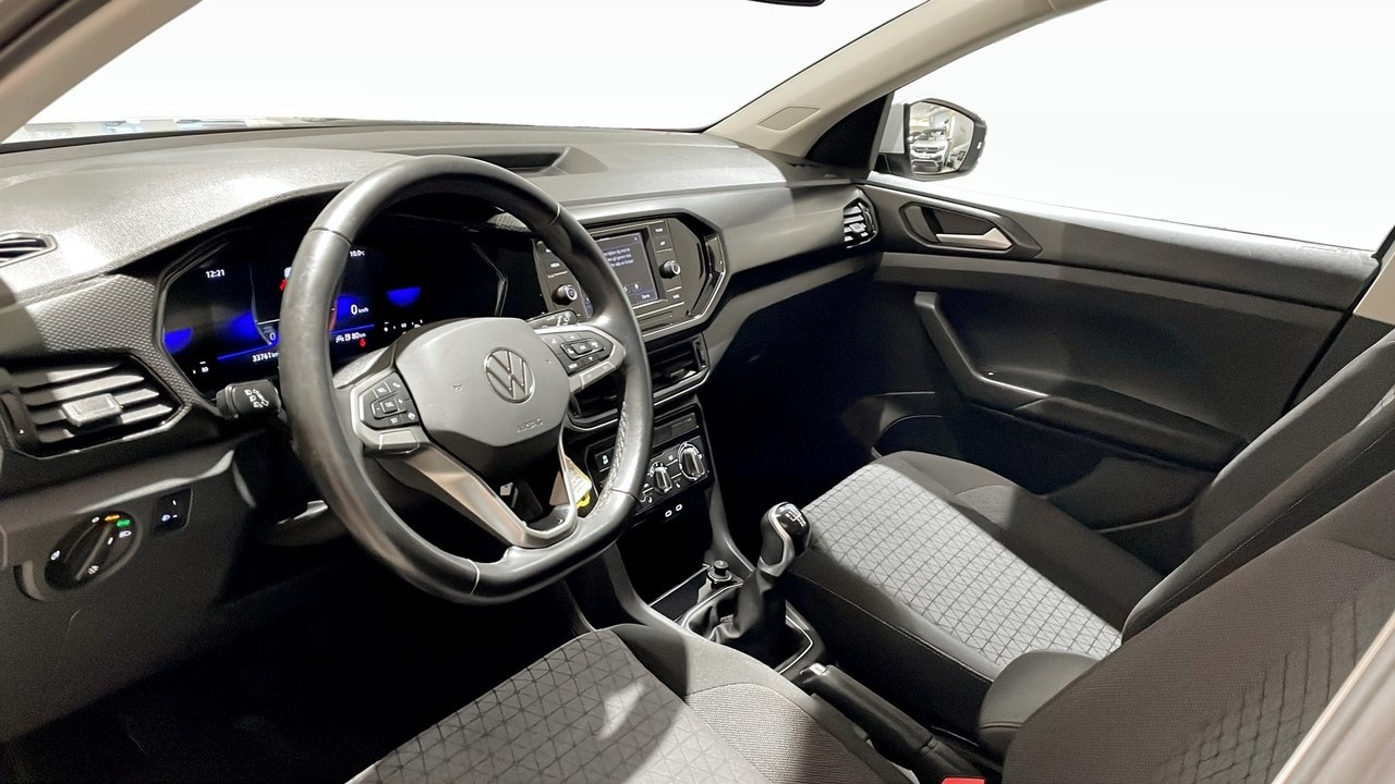Volkswagen T-Cross 1.0 TSI 2023, bild 7/12