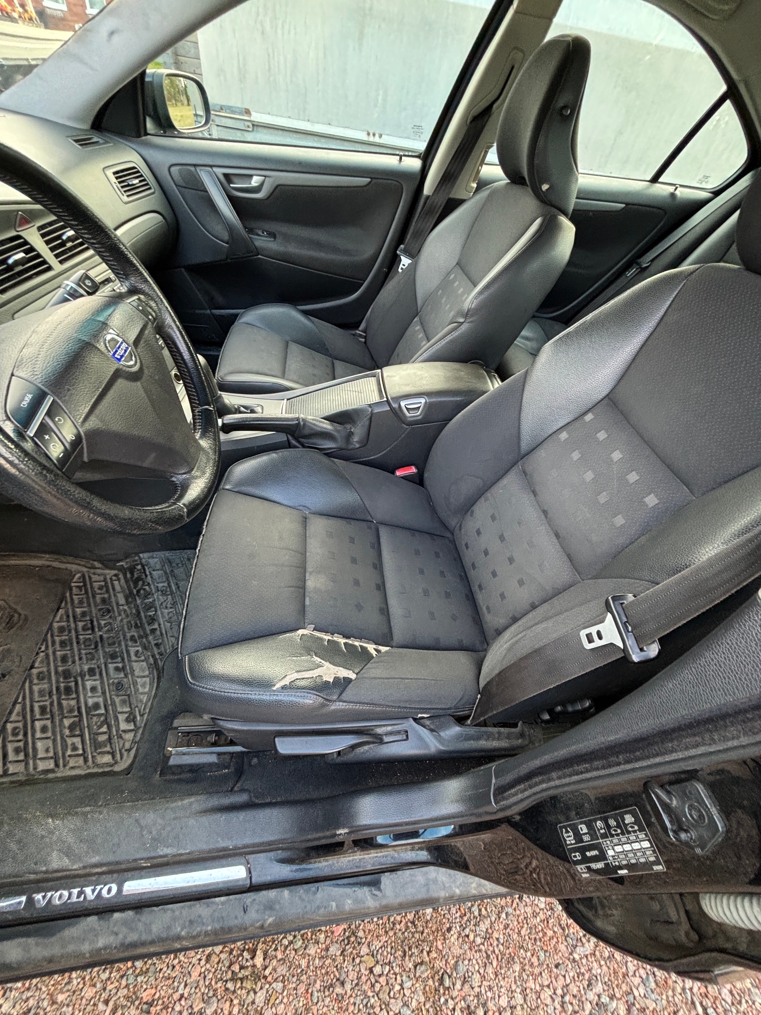 Volvo S60 2.4D 2007, kuva 6/9