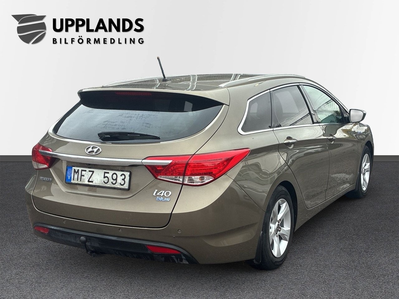 Hyundai i40 1.7 CRDi Business 2012, bild 3/10