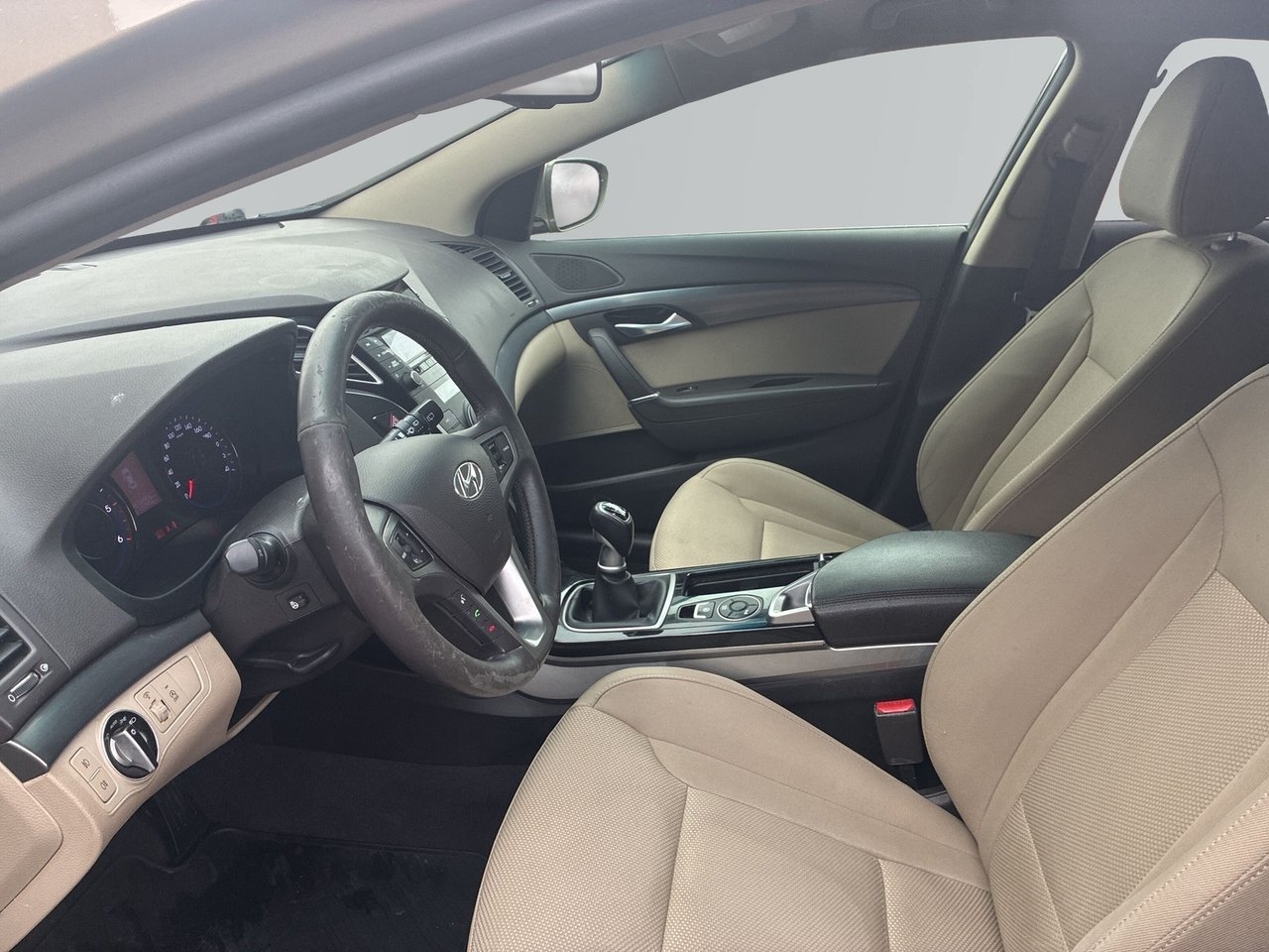 Hyundai i40 1.7 CRDi Business 2012, bild 5/10