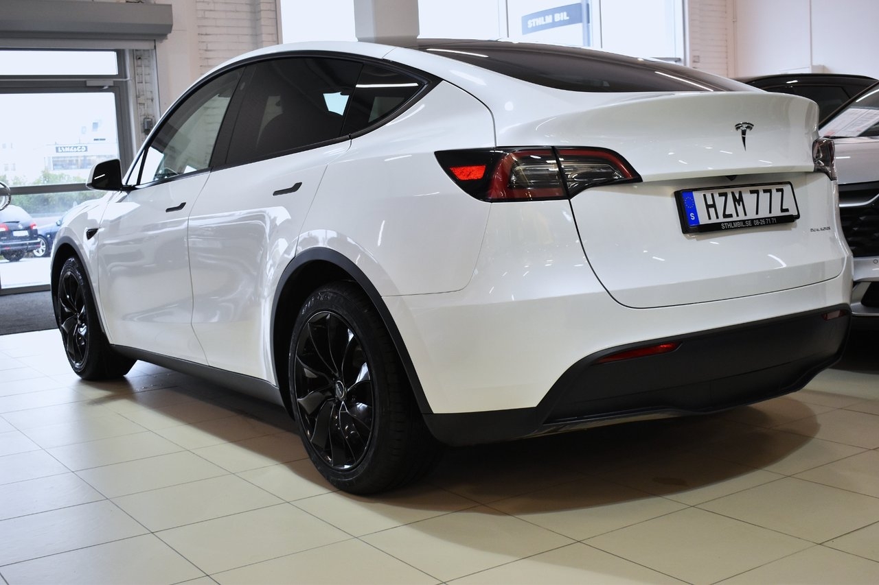 Tesla Model Y 2023, bild 3/10