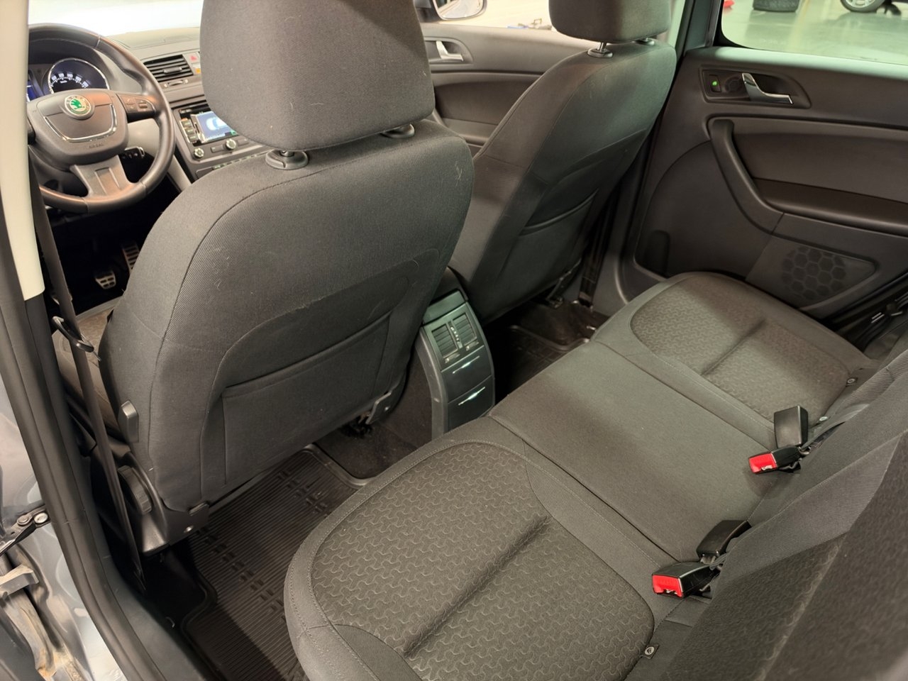Skoda Yeti 2.0 TDI 2013, bild 7/10