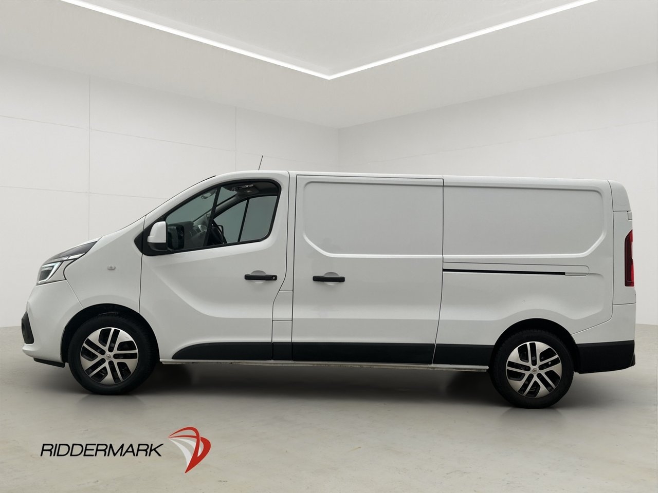 Renault Trafic dCi 145 2022, bild 6/31