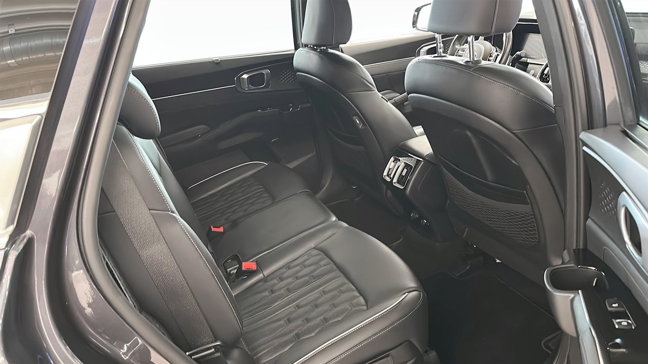 Kia Sorento 1.6 T-GDI Plug-in-Hybrid 2021, bild 5/9