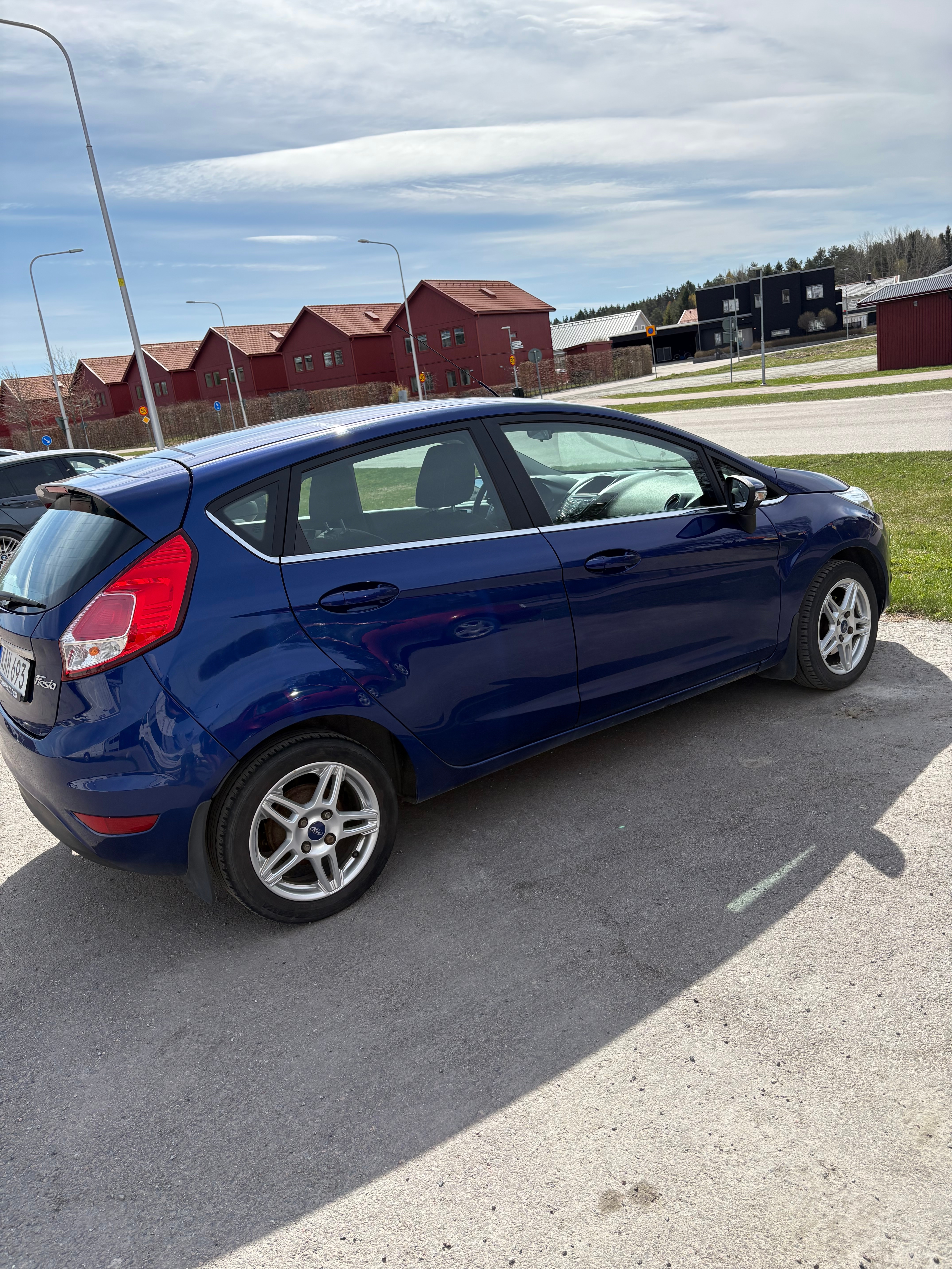 Ford Fiesta 2015, bild 4/7